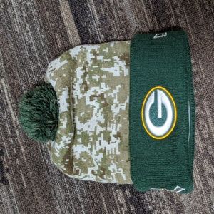 Green Bay Packers Salute to Service Beanie